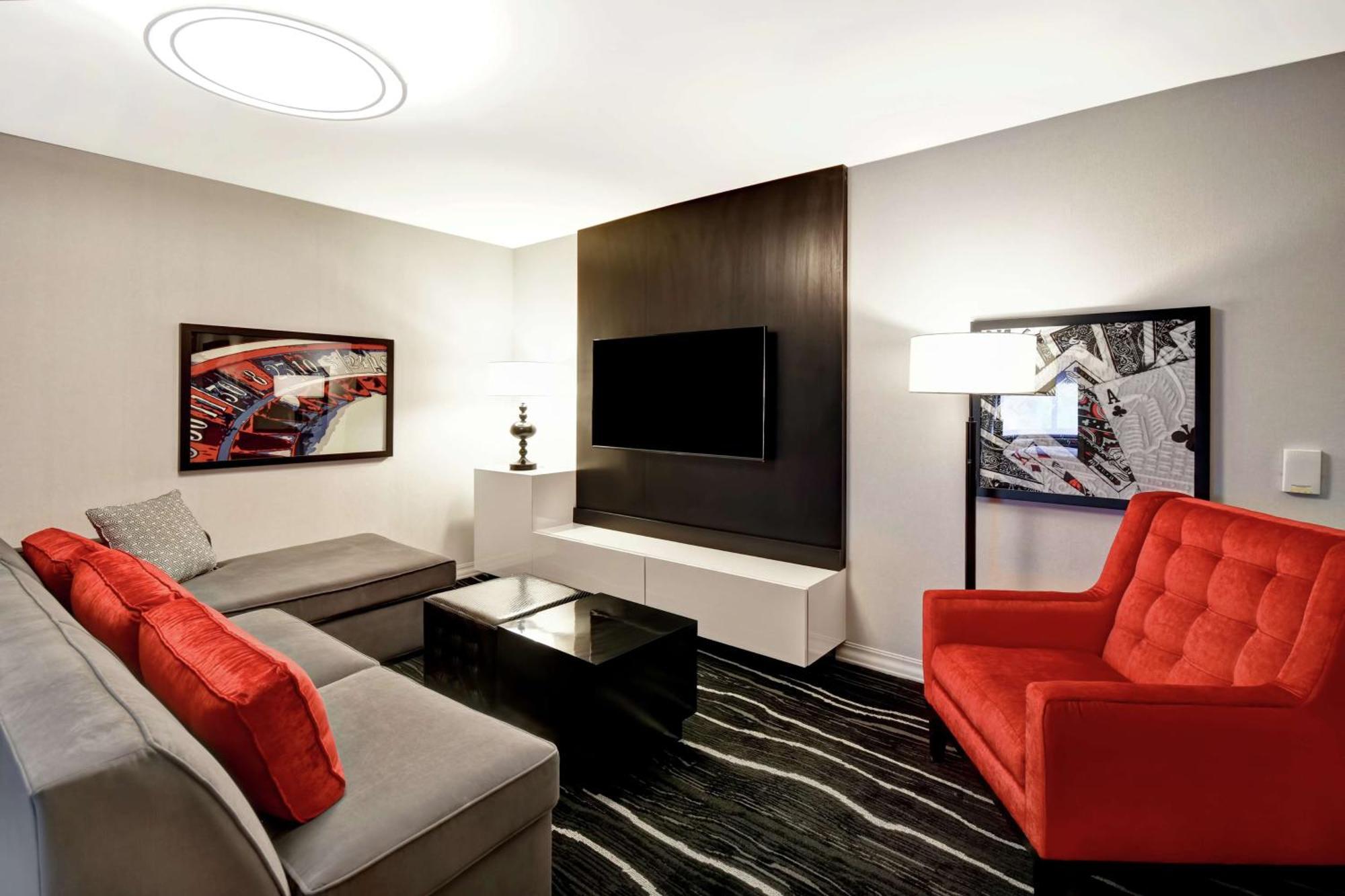 Doubletree By Hilton Deadwood At Cadillac Jack'S Luaran gambar
