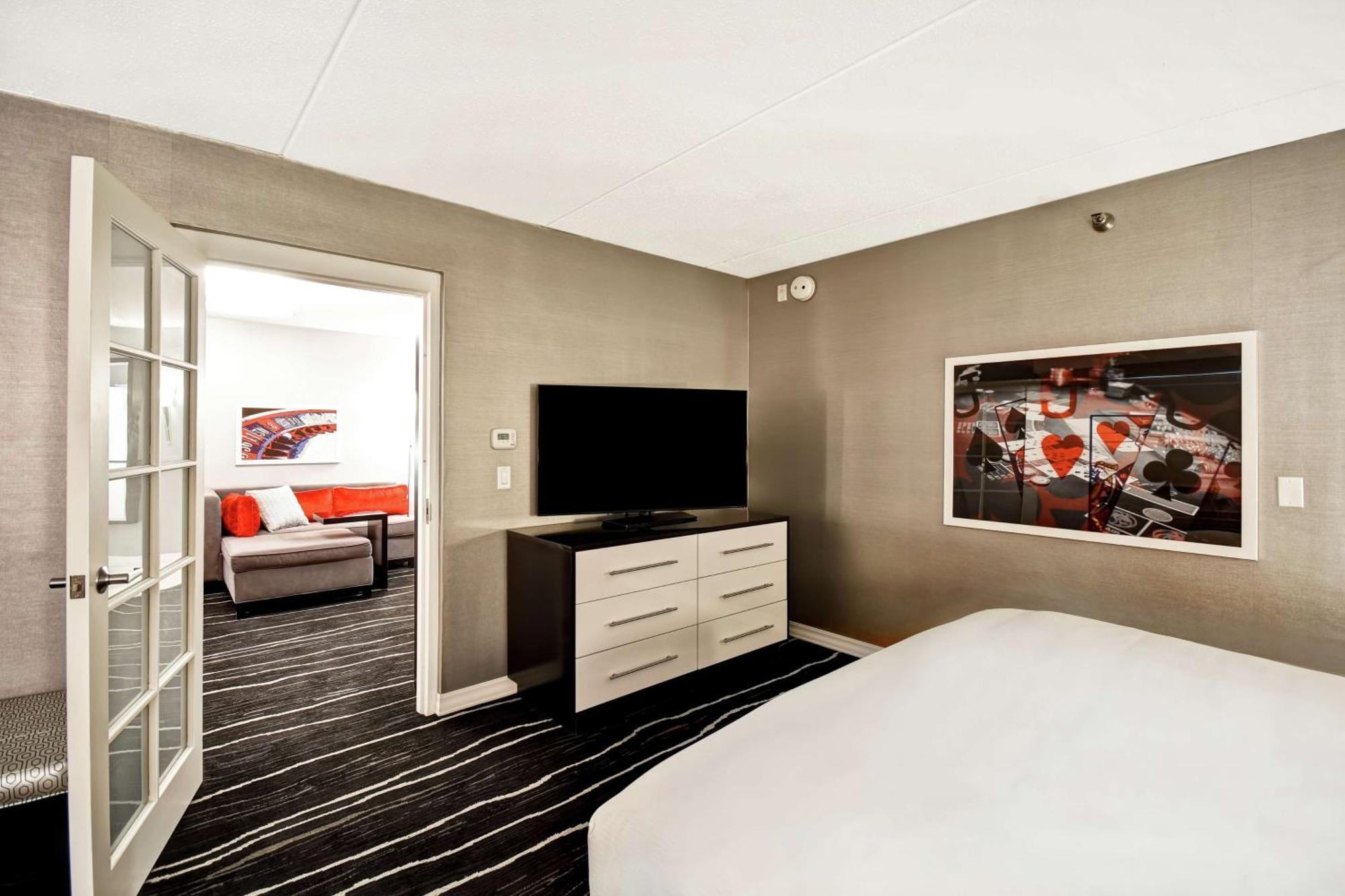 Doubletree By Hilton Deadwood At Cadillac Jack'S Luaran gambar