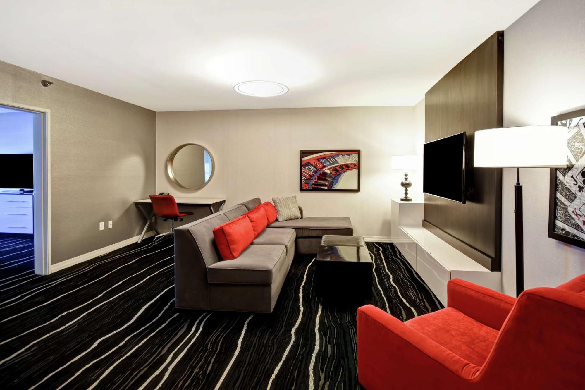 Doubletree By Hilton Deadwood At Cadillac Jack'S Luaran gambar