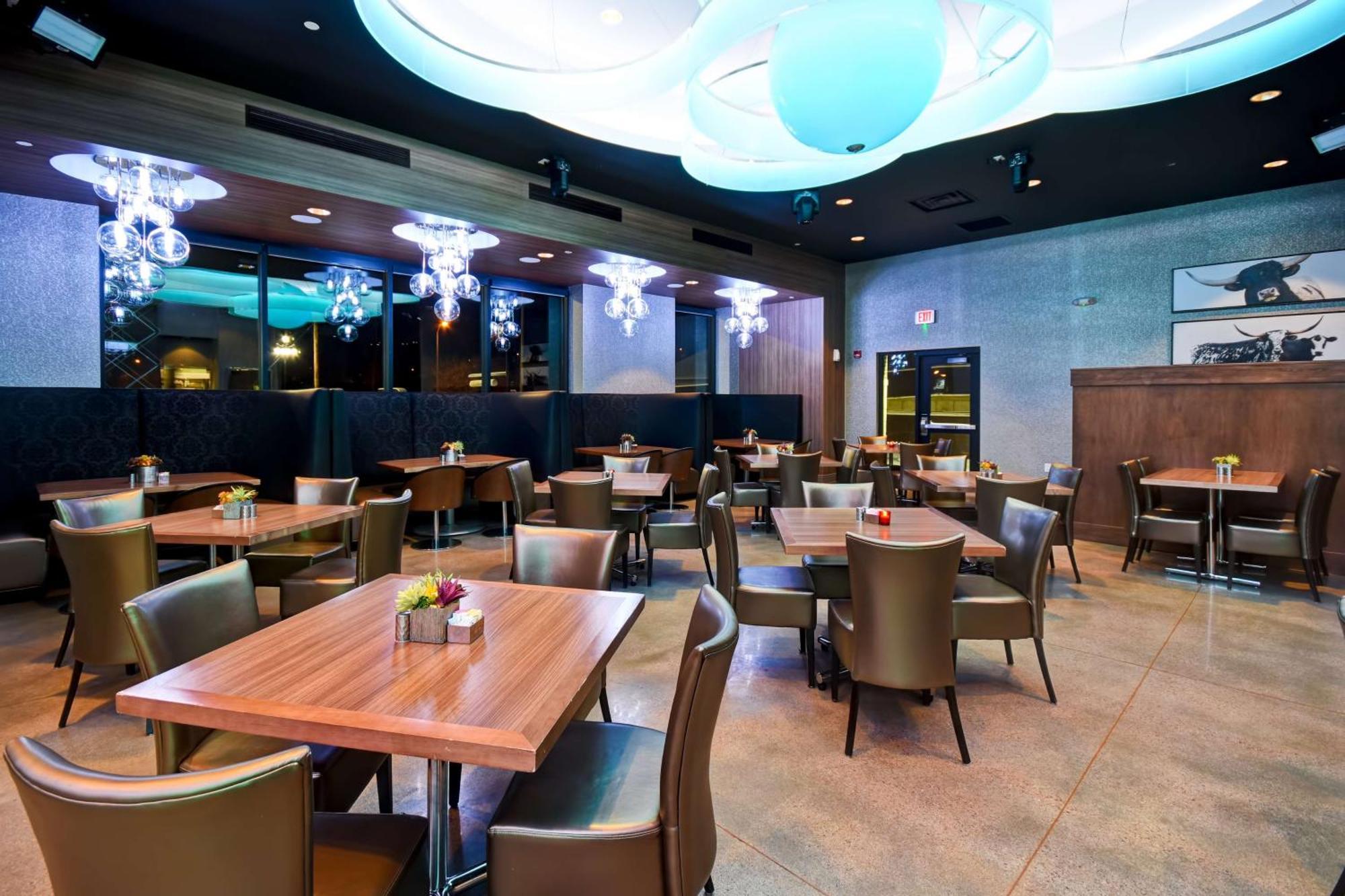 Doubletree By Hilton Deadwood At Cadillac Jack'S Luaran gambar